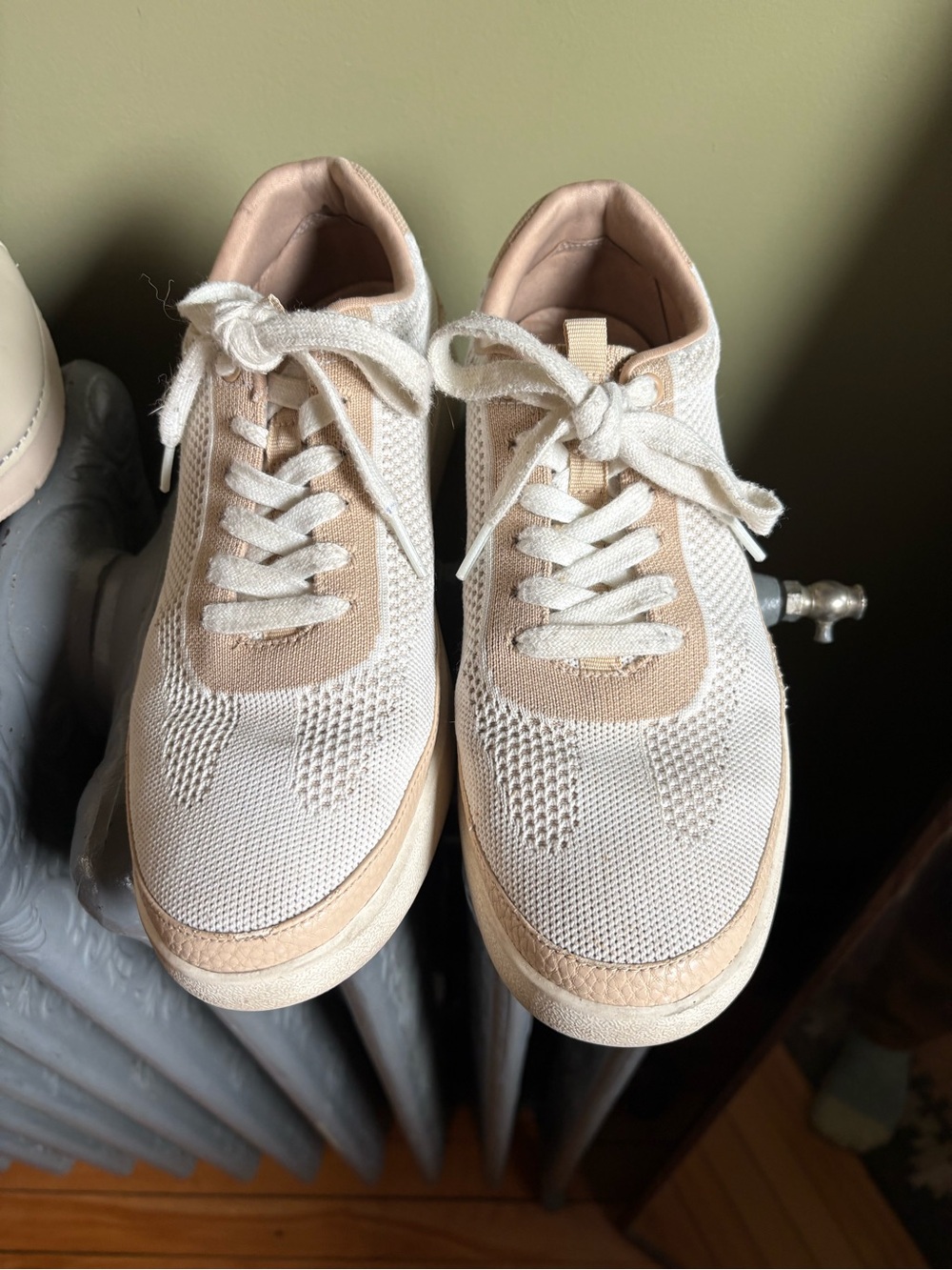 Vionic Cream Knit Lace-Up Sneakers with Beige Accents Oxford